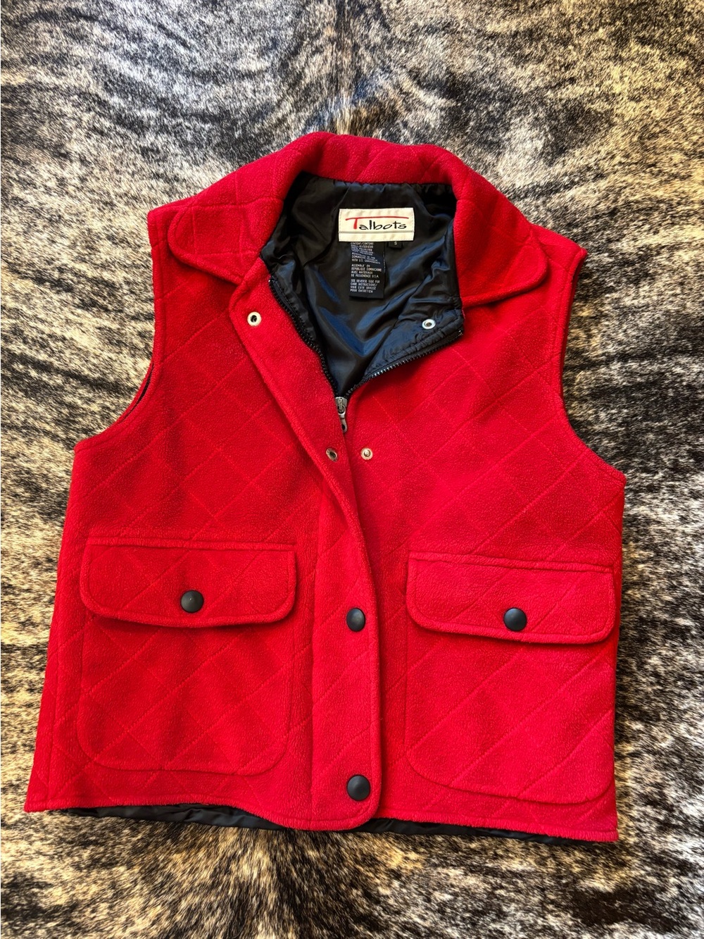 Talbots Women’s Fleece Quilted Style Red Vest, Size Small
